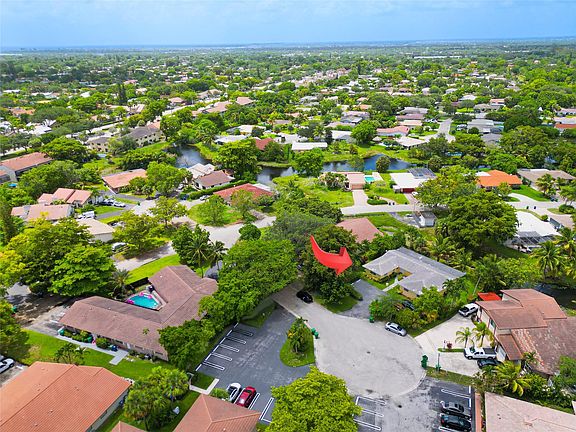 4th image of 10361 NW 36th Street