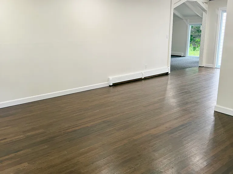 53 Longworth Ave — Photo 8