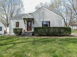 1700 60th St, Des Moines, IA 50322