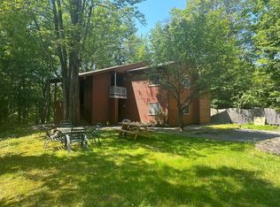 (Undisclosed Address), Saugerties, NY 12477