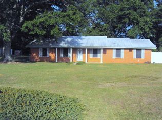 42750 Pine Grove Rd, Bay Minette, AL 36507