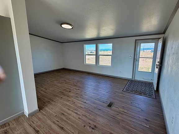 2nd image of 32 Audra Loop