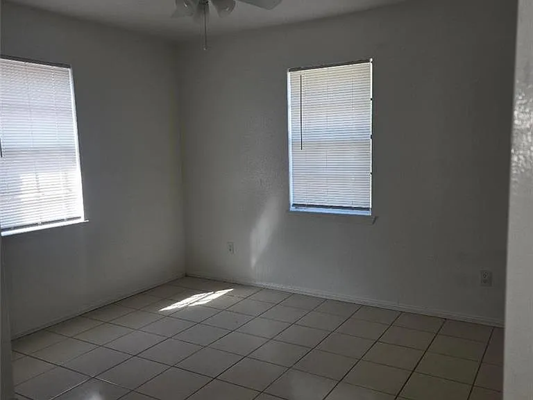 1612 Orange Ave #4 — Photo 8