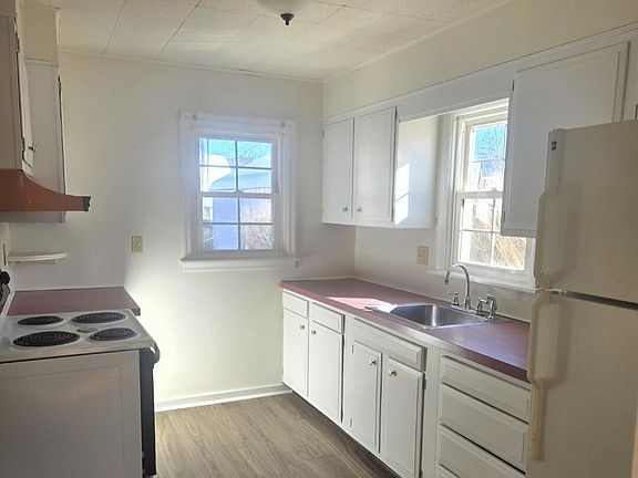 4th image of 540 Matlack Ave