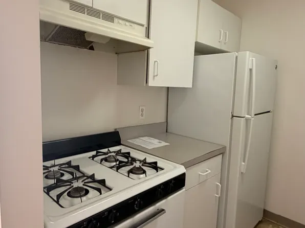 77-20 Austin St APT 3D, Forest Hills, NY 11375