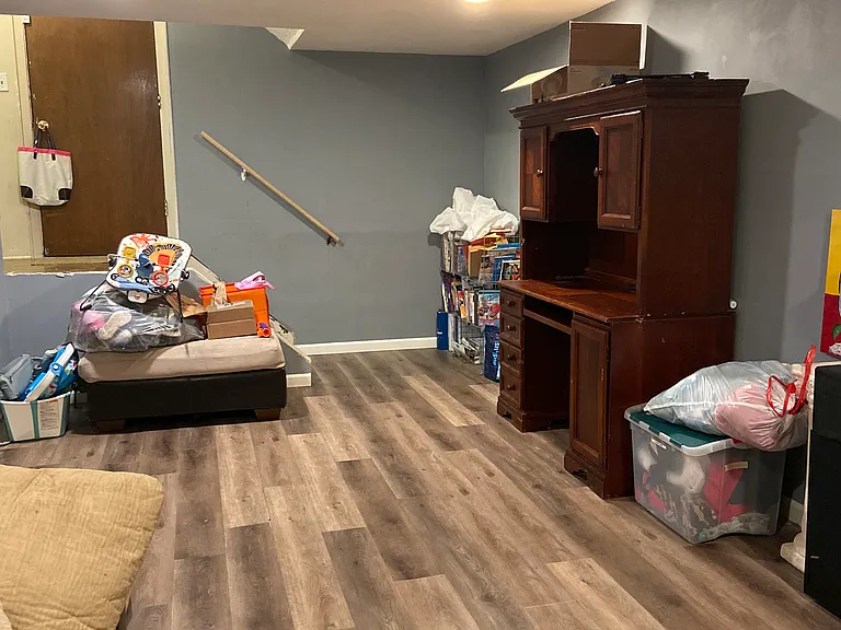 Terrace Dr — Photo 32