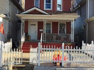 9721 110th St, South Richmond Hill, NY 11419