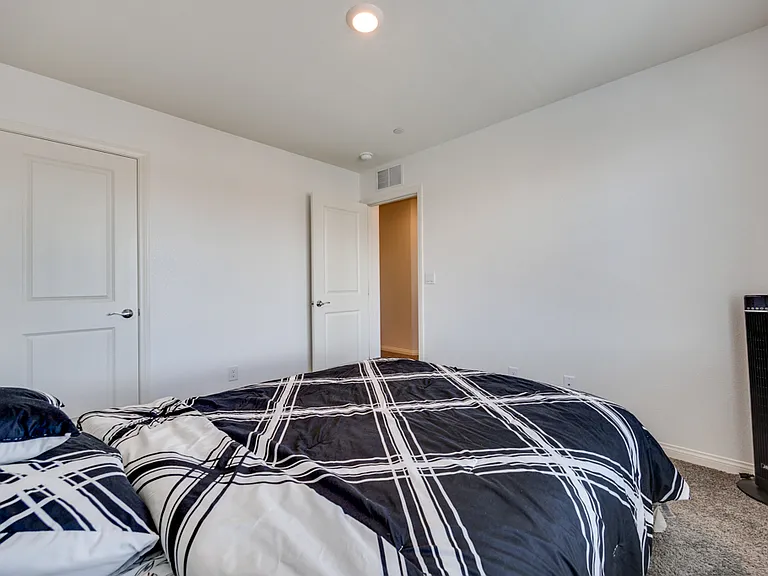 10963 Preston Trails Ave — Photo 41