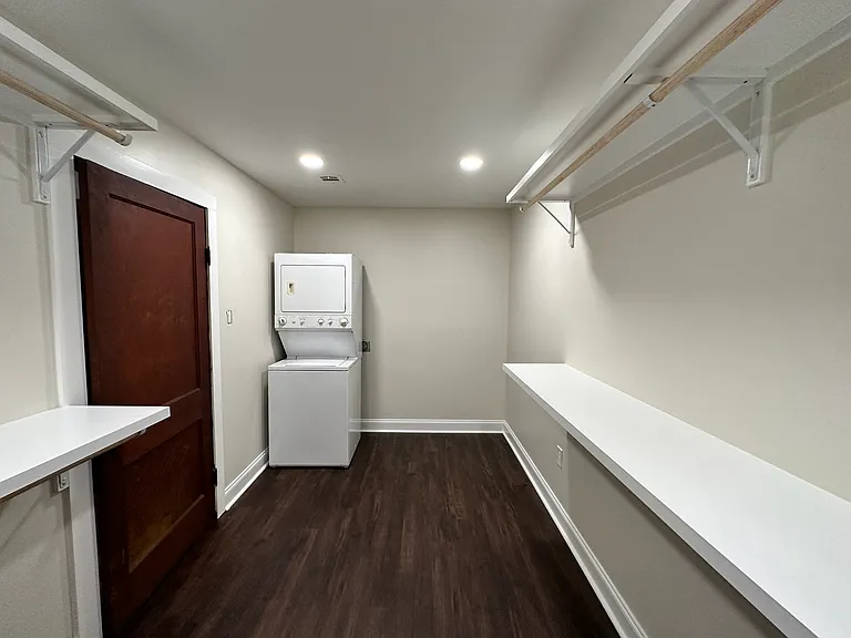 426 Bellevue St — Photo 1