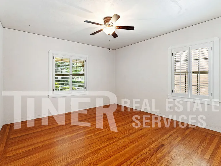 1067 Perkins Way — Photo 13