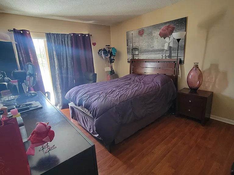 12448 NW 11th Ln — Photo 16