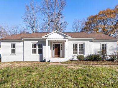 2301 Heather Glen Ln, Charlotte, NC, 28208