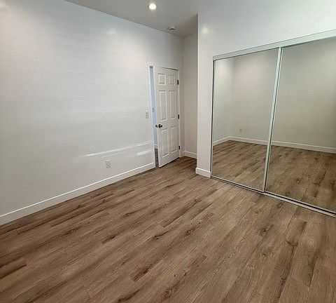 4th image of 1628 7/8 W Gage Ave