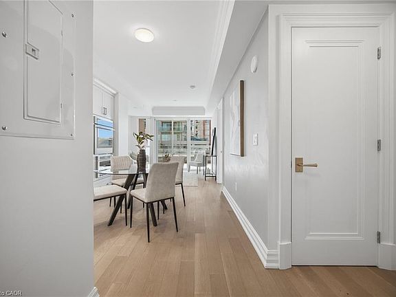 5th image of 2060 Lakeshore Rd #303A