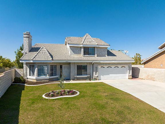 3rd image of 5515 Driftwood Pl
