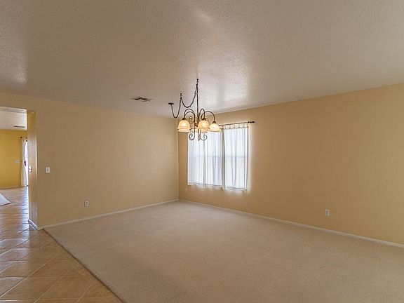 3rd image of 8781 E Pomegranate St