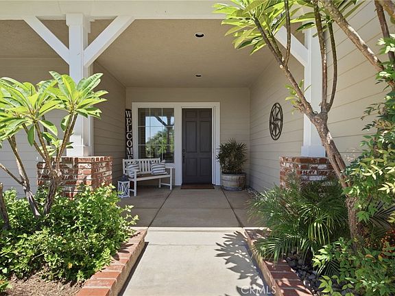 5th image of 42058 Wagon Wheel Ln