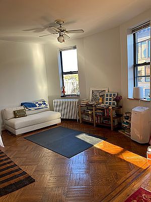 3rd image of 189 7th Ave #5