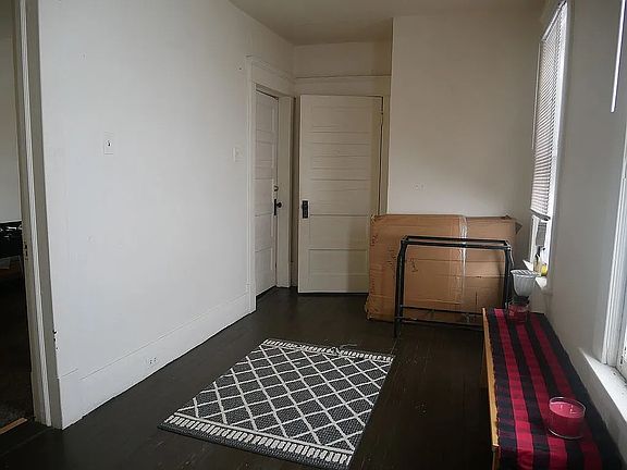 4th image of 523 N 7th St