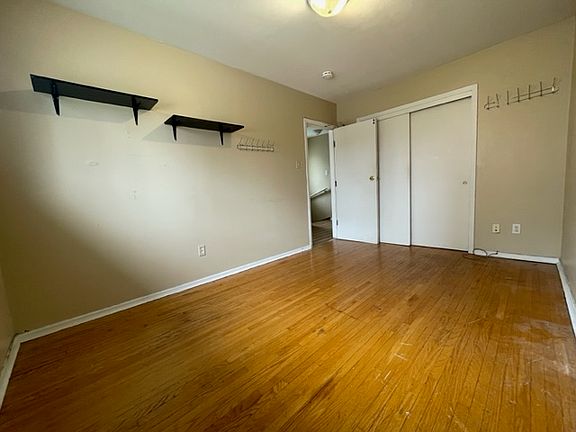 5th image of 331 Spruce St #A