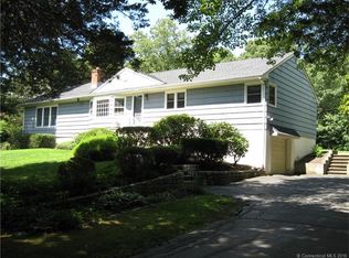 470 Taulman Rd, Orange, CT 06477