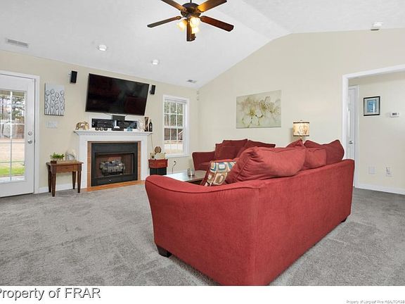 5th image of 174 Allegiance St #13