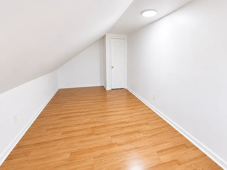 36 Mary St #2 — Photo 8