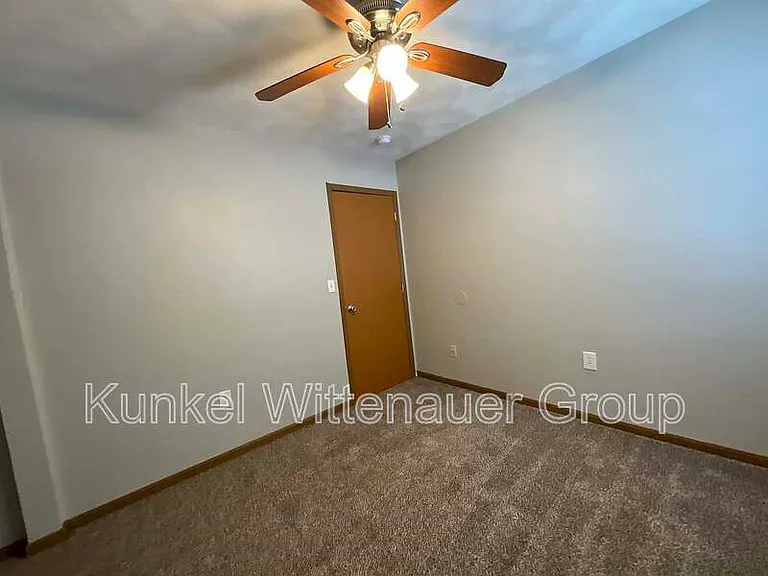 1808-4 Jamestown Rd — Photo 16