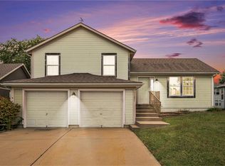 11221 N Wyandotte St, Kansas City, MO 64155