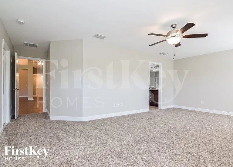 14503 Dunrobin Dr — Photo 8