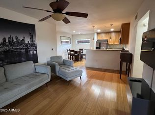 4704 E Paradise Village Pkwy N APT 129, Phoenix, AZ 85032