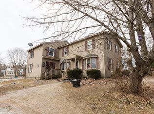 7 Golden Hill Rd, Lenox, MA 01240