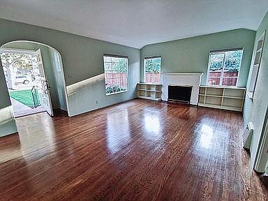 1st image of 421 Tennyson Ave