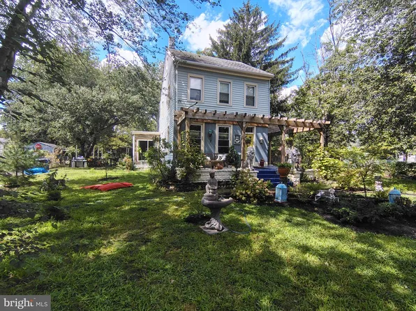 1434 Red Bank Ave, West Deptford, NJ 08086