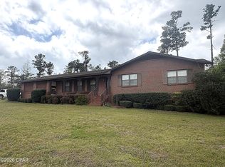 3225 5th St, Marianna, FL 32446