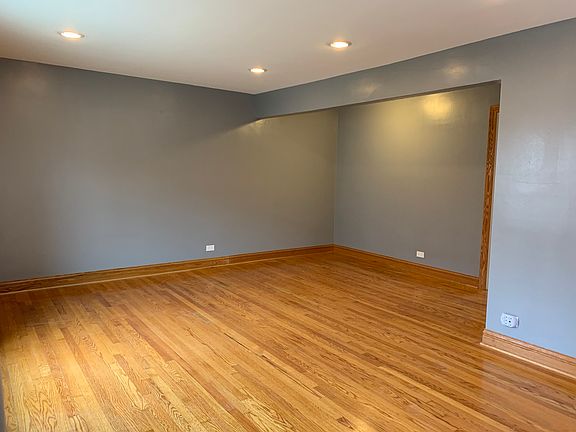 2nd image of 1833 W Norwood St Unit C