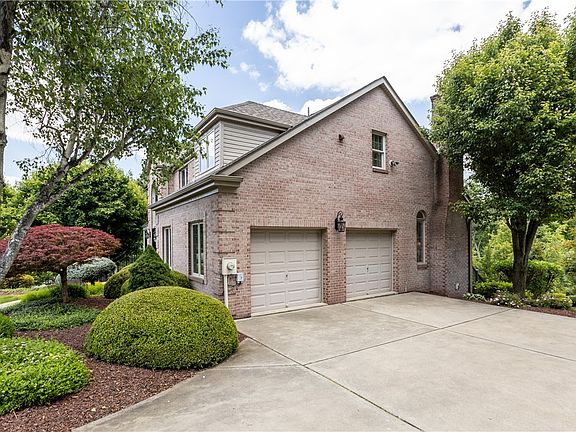 2nd image of 5505 Steeplechase Ct