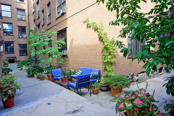 Sold by Imani Q'ryn Realty | media 21