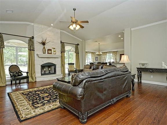 4th image of 795 Canna Lily Cir