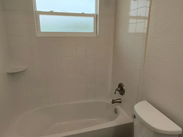 1129 Presque Isle Dr — Photo 21