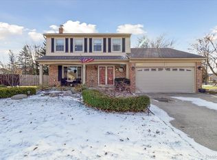 14872 Taconite Dr, Sterling Heights, MI 48313