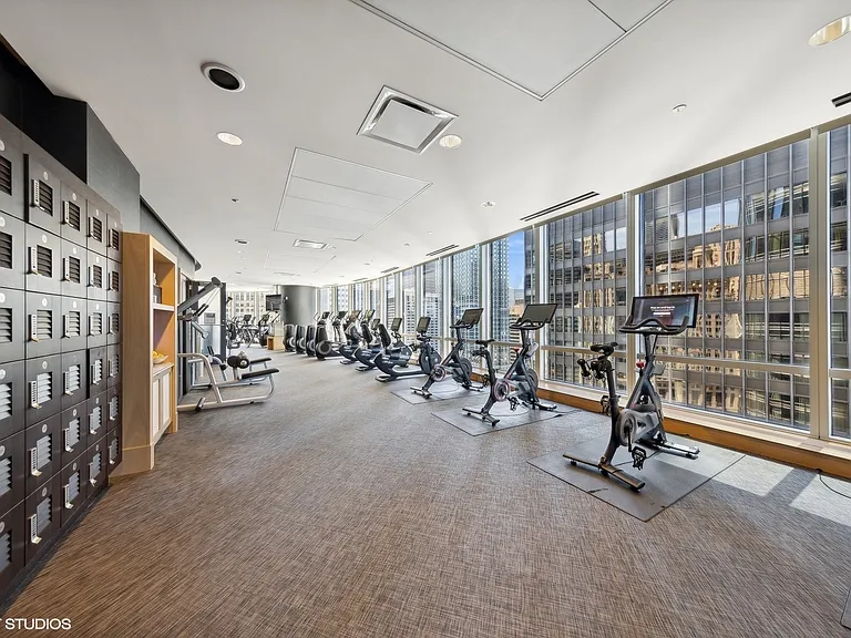 401 N Wabash Ave #37D — Photo 11