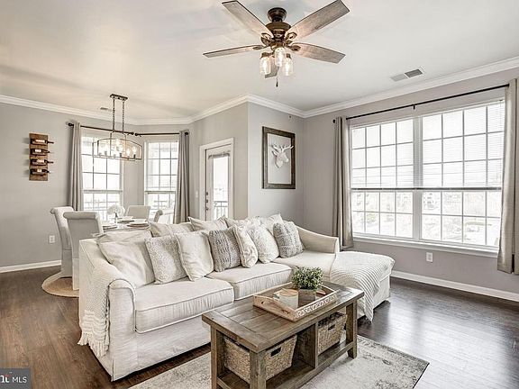4th image of 12901 Centre Park Cir APT 419