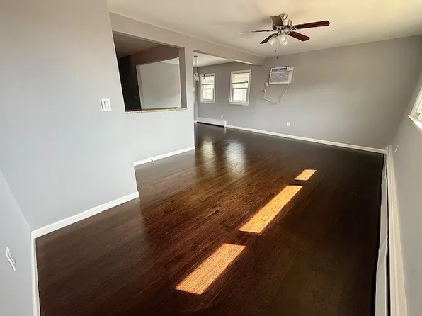 309 Kennedy Dr #2, Linden, NJ 07036