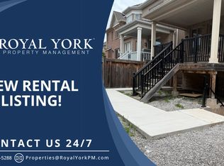 190 Culp Trl #2, Oakville, ON L6M0W2