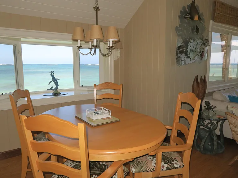 Kitchen table with amazing view