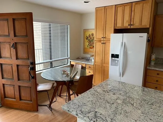 1278 Pacific Beach Dr — Photo 2