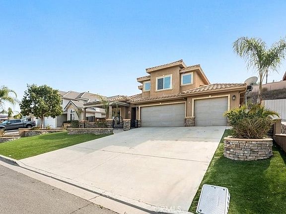 5th image of 23889 Cruise Circle Dr