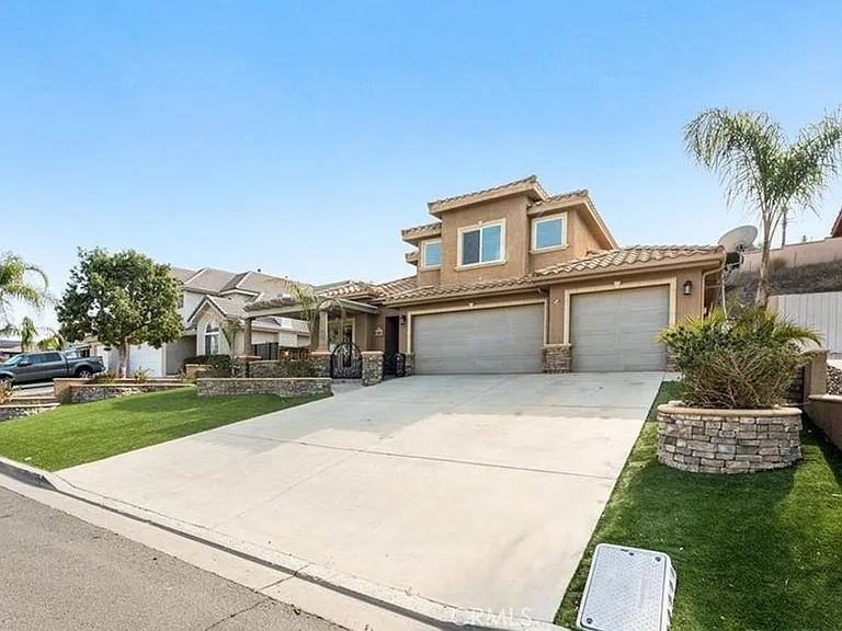 23889 Cruise Circle Dr — Photo 5