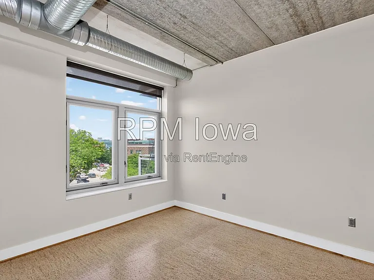 309 E 5th St #404 — Photo 8